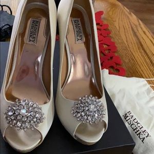 Badgley Mischka Jeannie Shoes Wedding Ivory 10